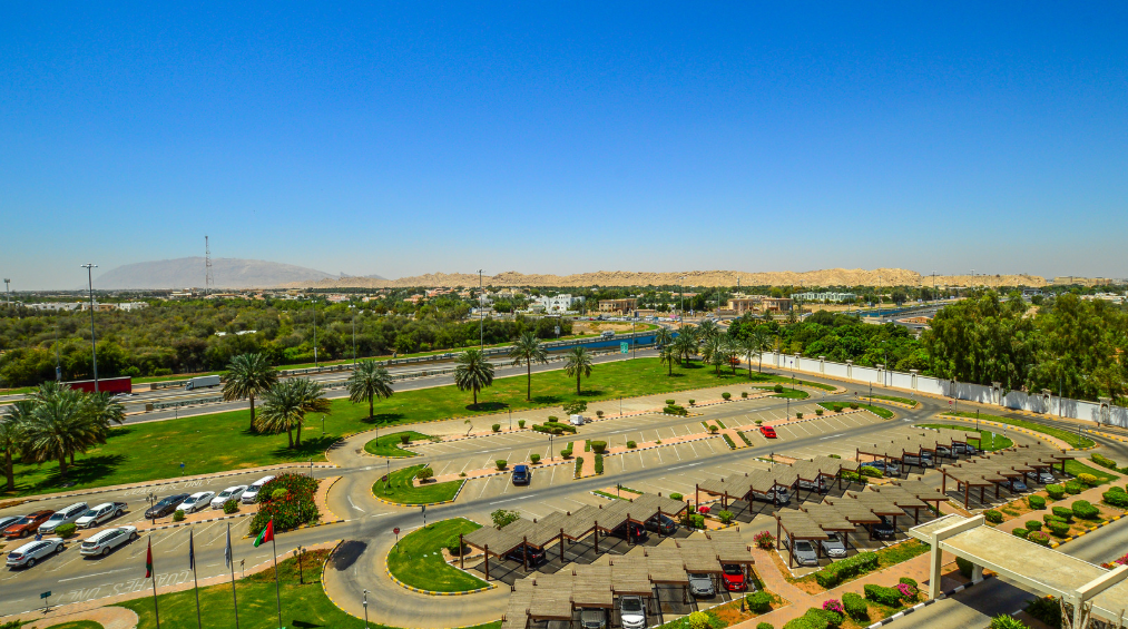 uae long weekend weather